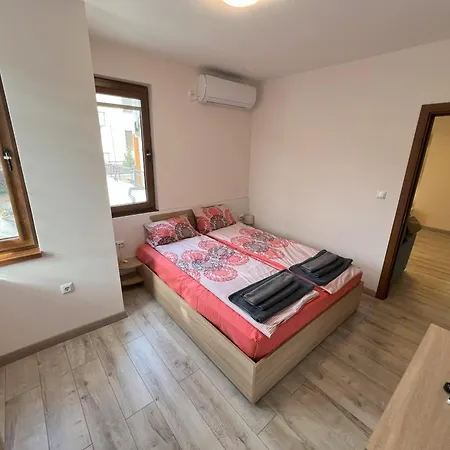 Apartamento Beachhouse - бийчхаус Burgas