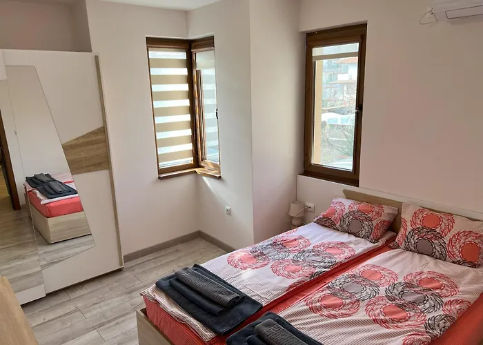 Beachhouse - бийчхаус * Burgas City